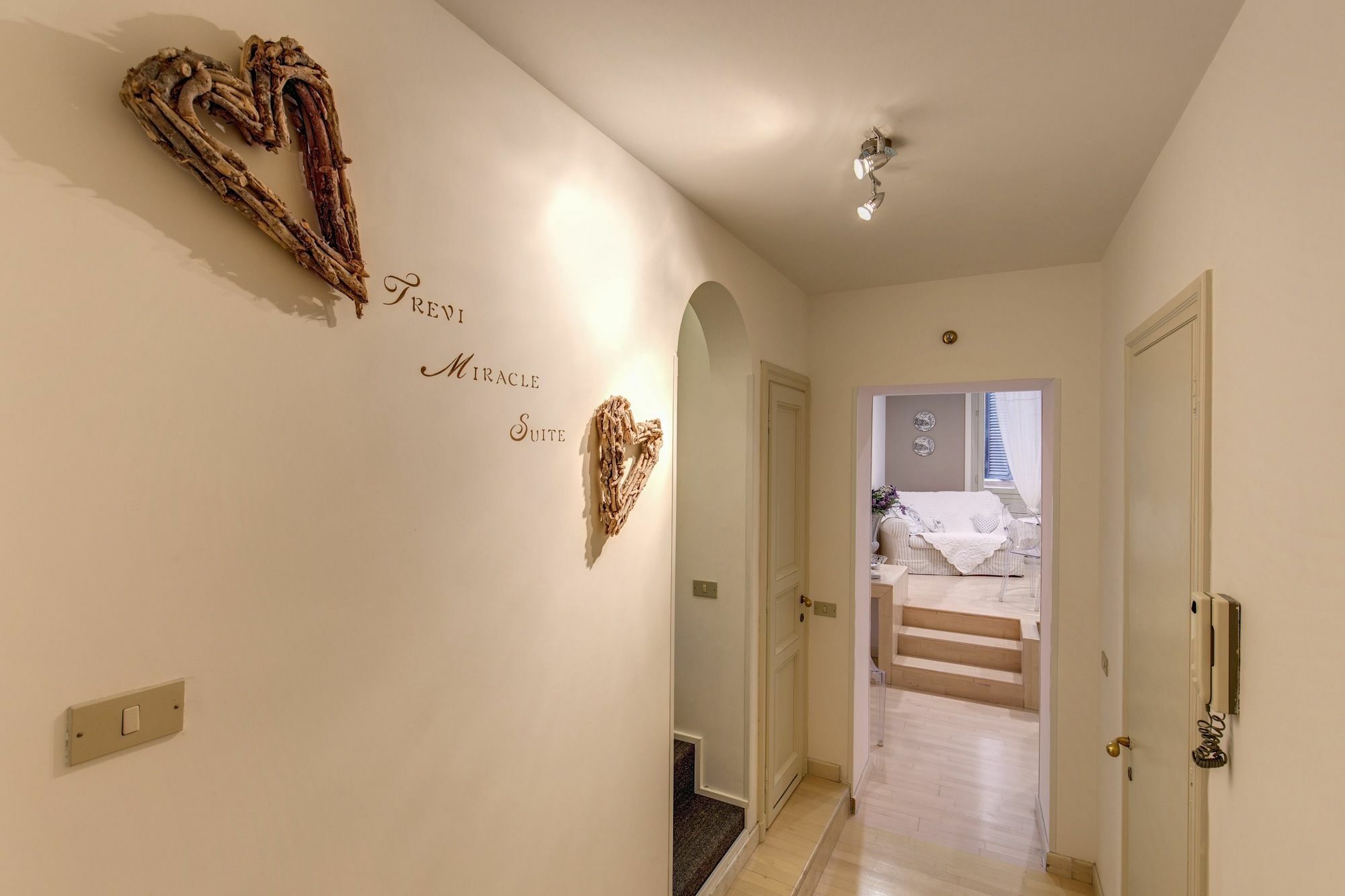 Trevi Miracle Suite Rome Exterior photo